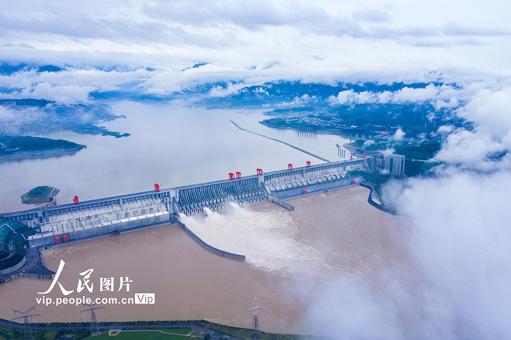 å¥åºæµéè¶5ä¸ç«æ¹ç±³æ¯ç§ ä¸å³¡å¤§åå¼å¯3å­æ³æ´ª