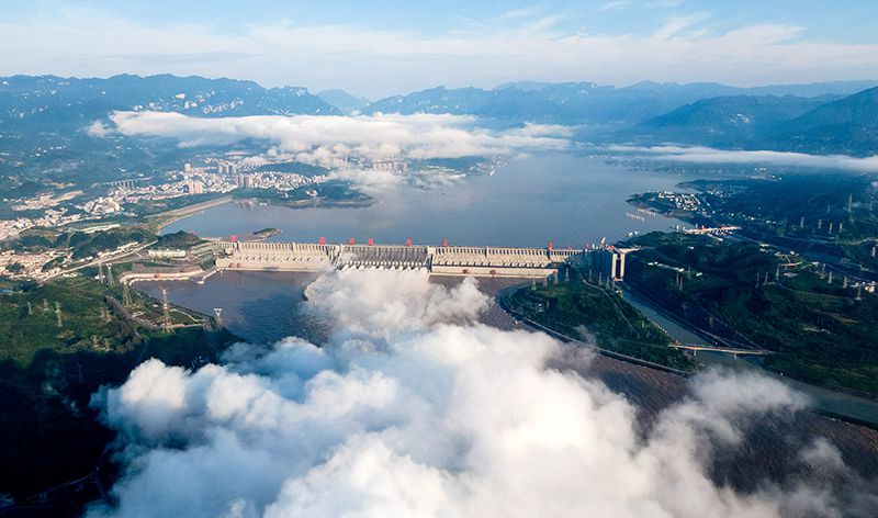 é¿æ±ä¸å³¡æ°´å©æ¢çº½å·¥ç¨å¼å¯æ³æ´ªæ·±å­æ³æ´ªï¼2020å¹´8æ19æ¥æï¼æ äººæºç§çï¼ã